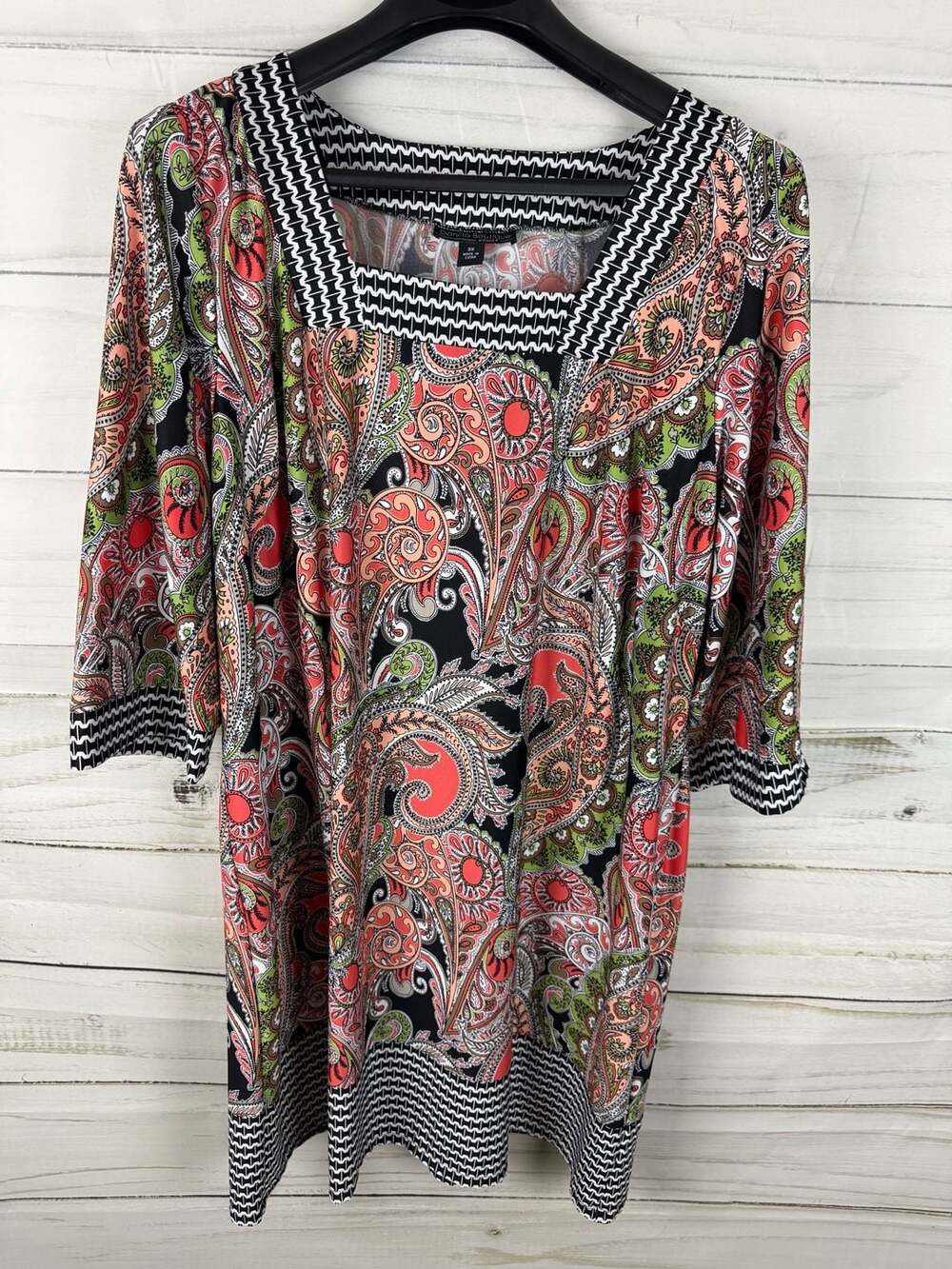 Danillo Boutique Woman 3X Paisley Print 3/4 Sleeve Top Tunic